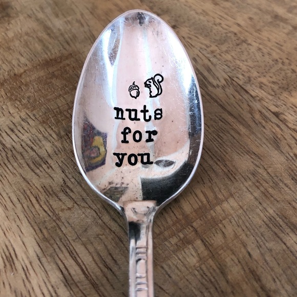 Hand-stamped silver plated vintage spoon saying “nuts for you” with 🐿️ & acorn - Picture 2 of 14